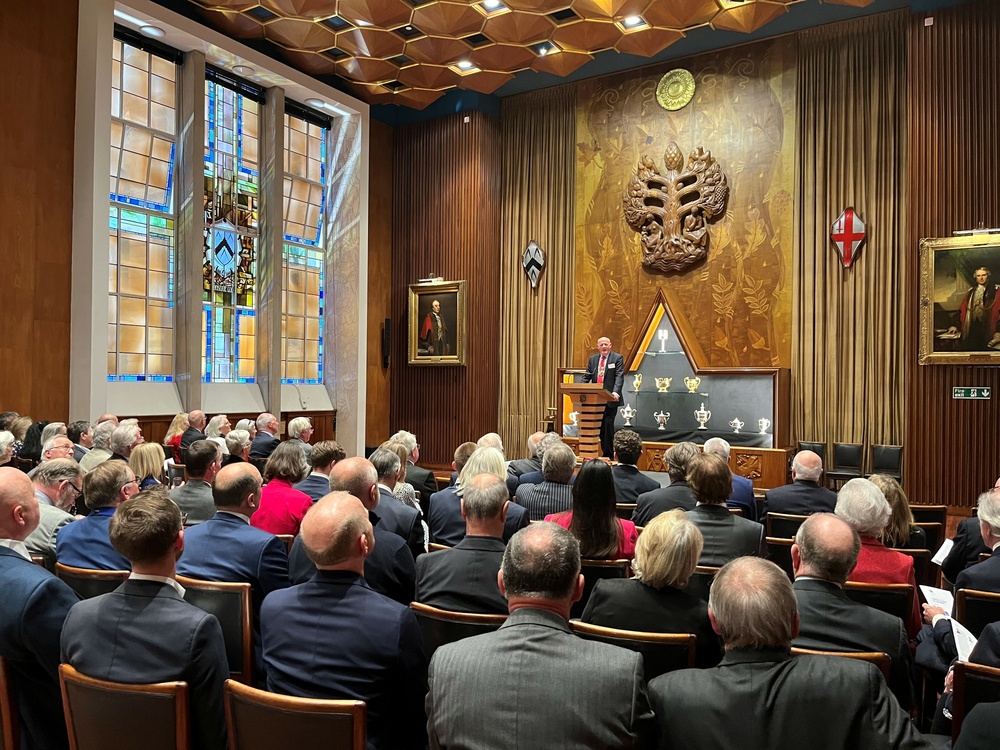 28 March 2022 - Greg Dyke delivers the Stationers' Annual Lecture at Carpenters' Hall